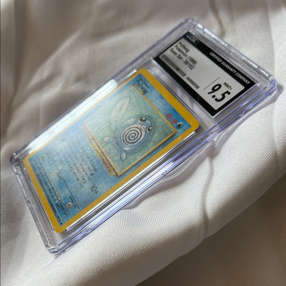 Graded Poliwag Pokémon Card - Base Set (59/102) - CGC 9.5 Mint+ - Picture 3 of 3